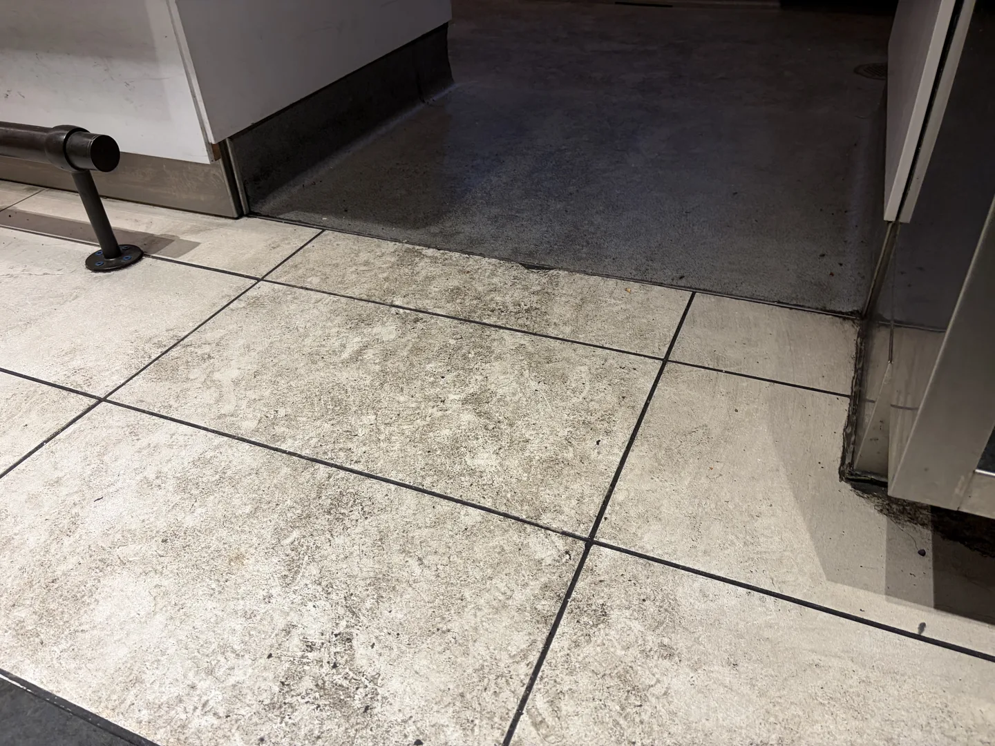 Smashville · floor clean before